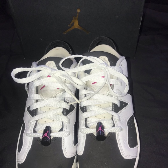 Retro Oreo pink low 6s - Picture 2 of 4